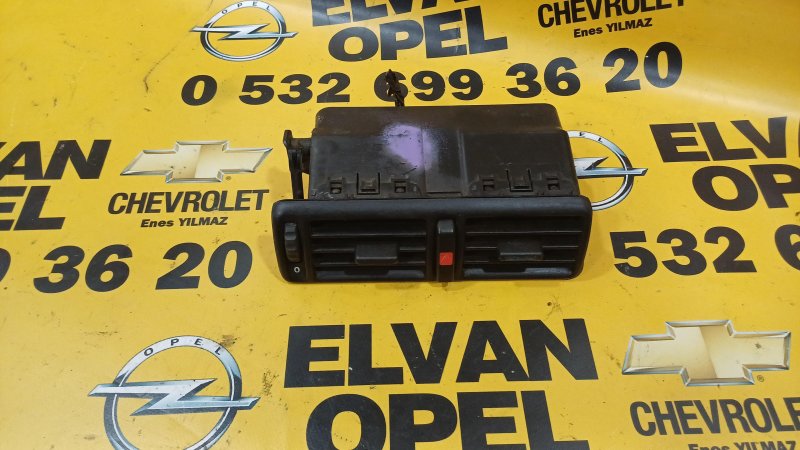 Opel Vectra A Çıkma Orta Kalorifer Izgarası