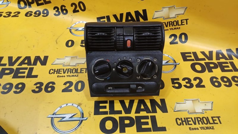 Opel Corsa B Çıkma  Kalorifer Paneli