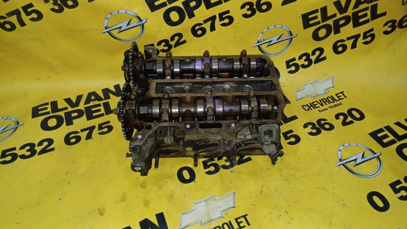 Opel Corsa B 1.0 Çıkma Silindir Kapağı