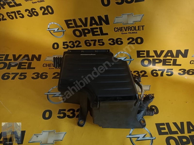 2001-2006 Opel Corsa C Çıkma Sigorta Kutusu 