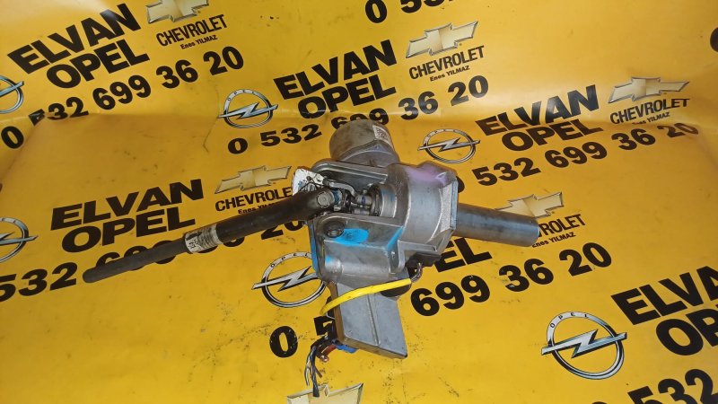 Opel Corsa D Çıkma Direksiyon Kolonu