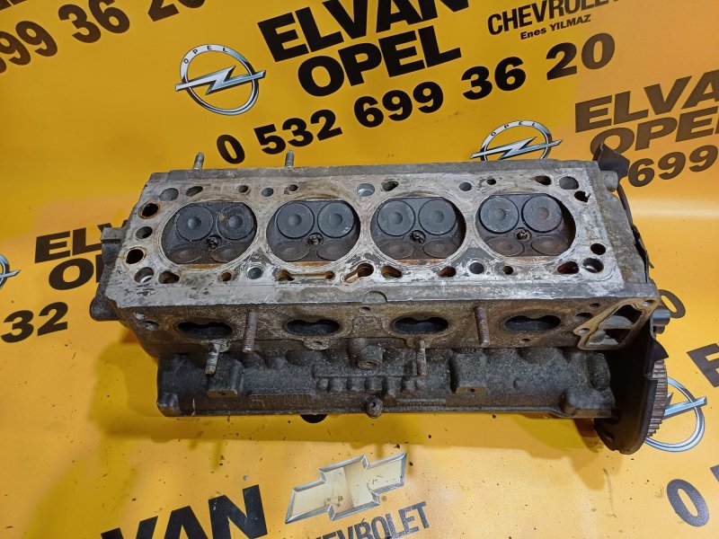 2002-2006 Opel Vectra C 1.6 16 V Çıkma Silindir Kapağı