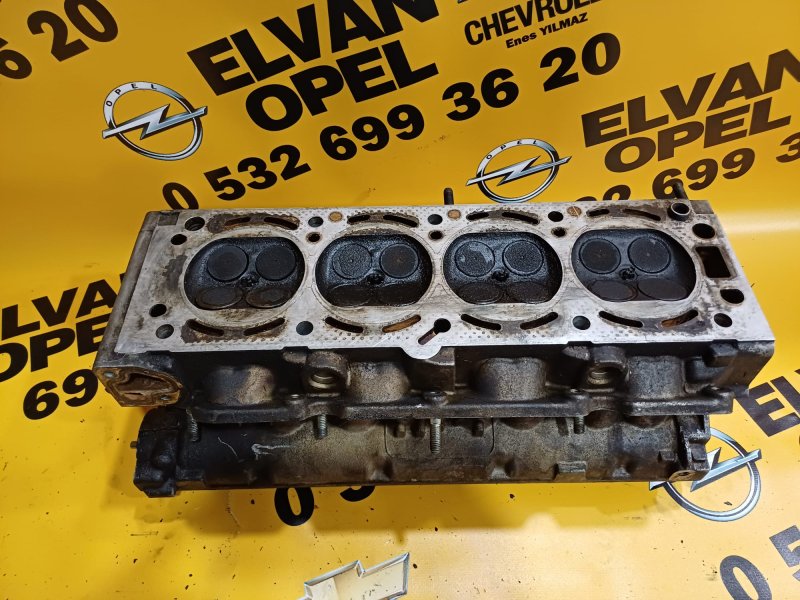 1996-2001 Opel Vectra 2.0 16 V Çıkma Silindir Kapağı