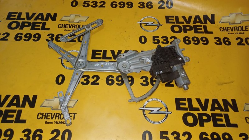 1998-2008 Opel Astra G Çıkma Sol Cam Krikosu