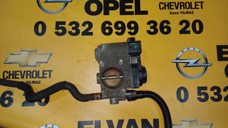 2004-2008 Opel Astra H Çıkma Gaz Kelebeği