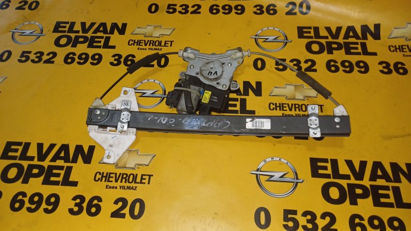 2008-2014 Chevrolet Captiva Çıkma Sol Ön Cam Krikosu