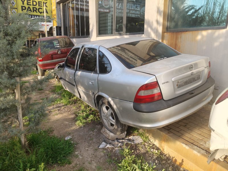 1996 - 2001 Opel Vectra B Çıkma Parça Aksaray