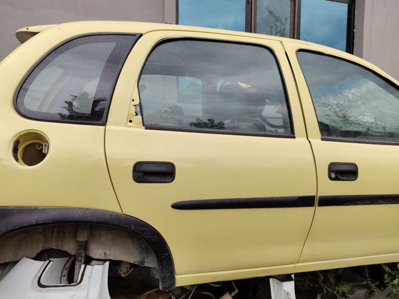1993 - 2000 Opel Corsa B Çıkma Sağ Arka Kapı Kayseri