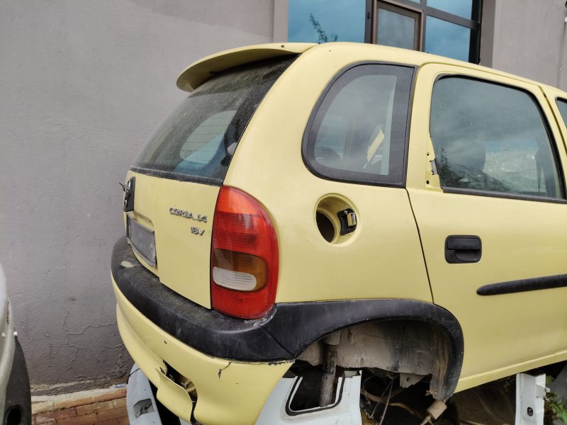 1993 - 2000 Opel Corsa B Çıkma Sağ Arka Çamurluk Gaziantep