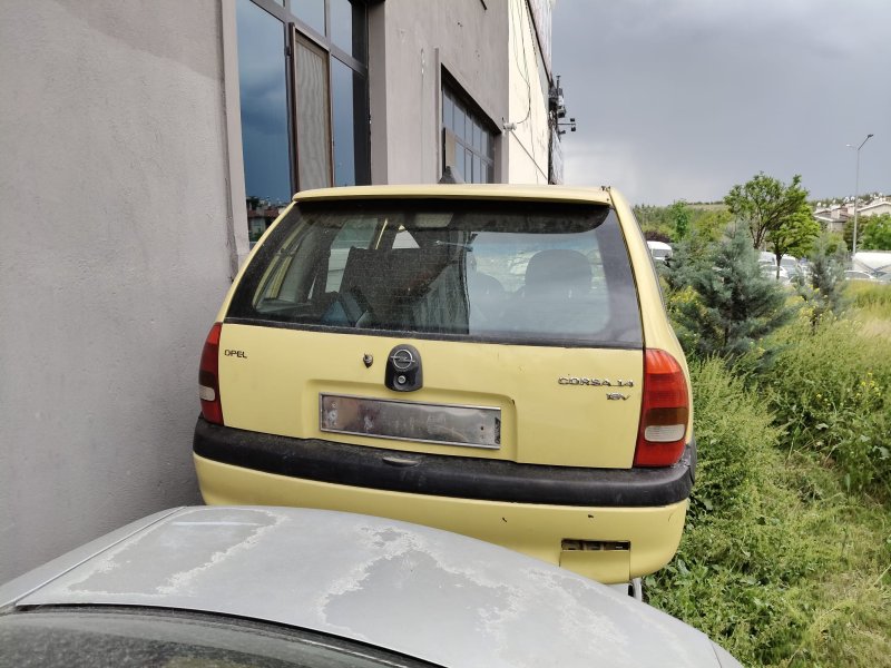 1993 - 2000 Opel Corsa B Çıkma Bagaj Kapağı Çorum