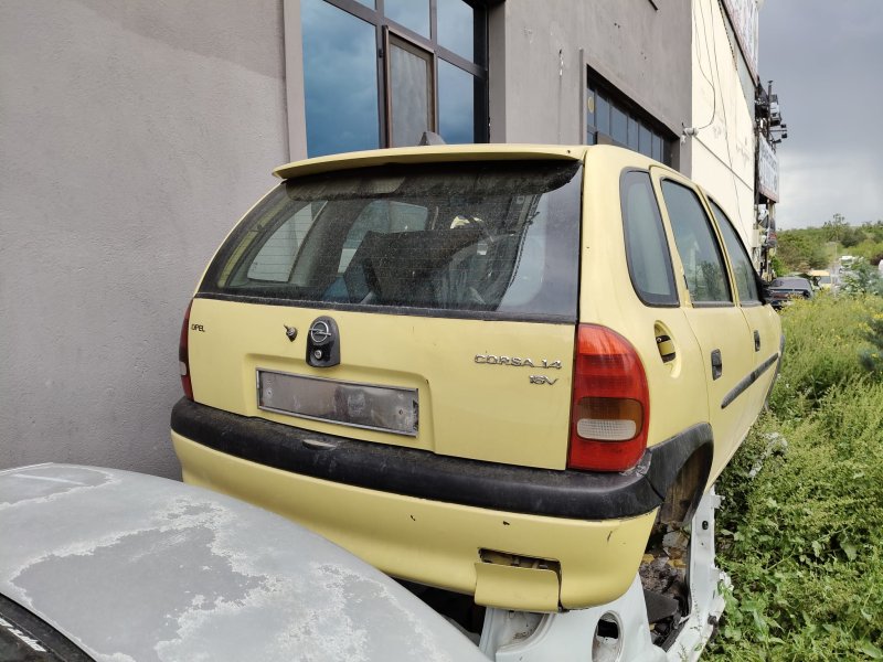 1993 - 2000 Opel Corsa B Çıkma Bagaj Kapağı Kayseri