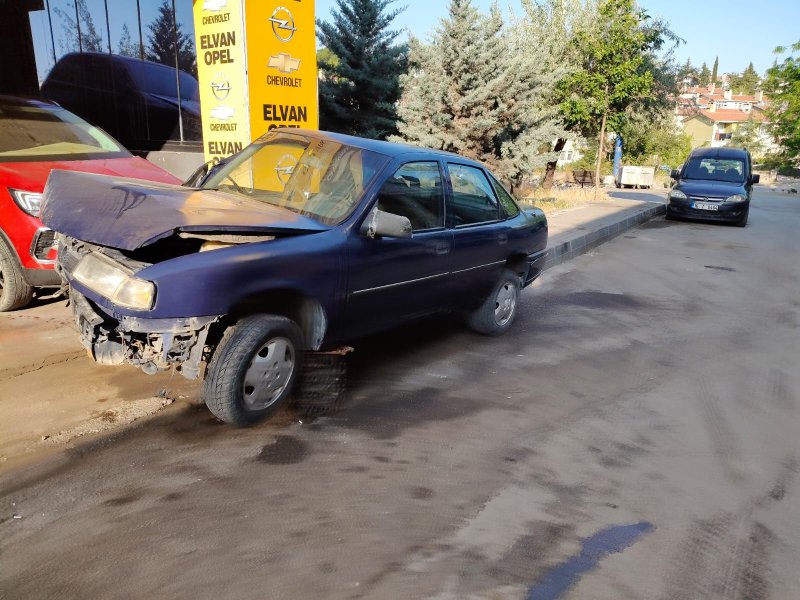 1991 - 1995 Opel Vectra A Çıkma Parça