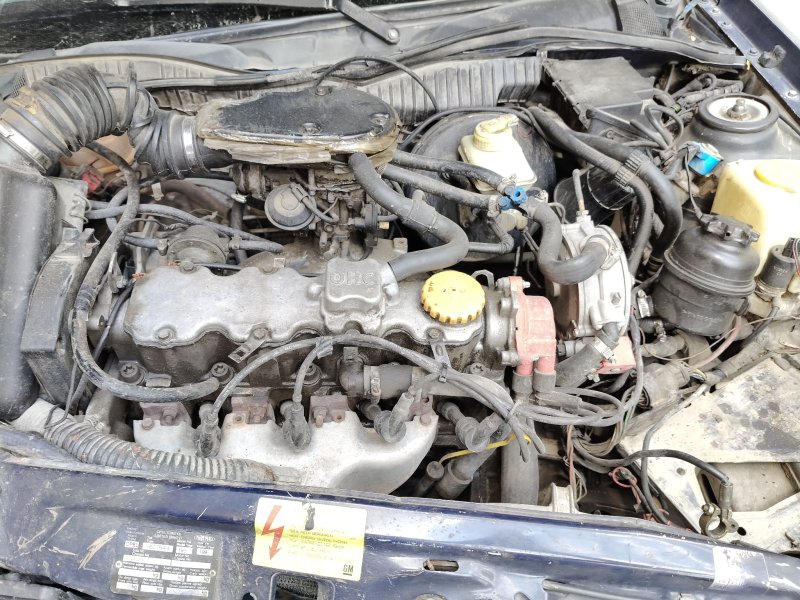1991 - 1995 Opel Vectra A 1.8 8 V Çıkma Motor