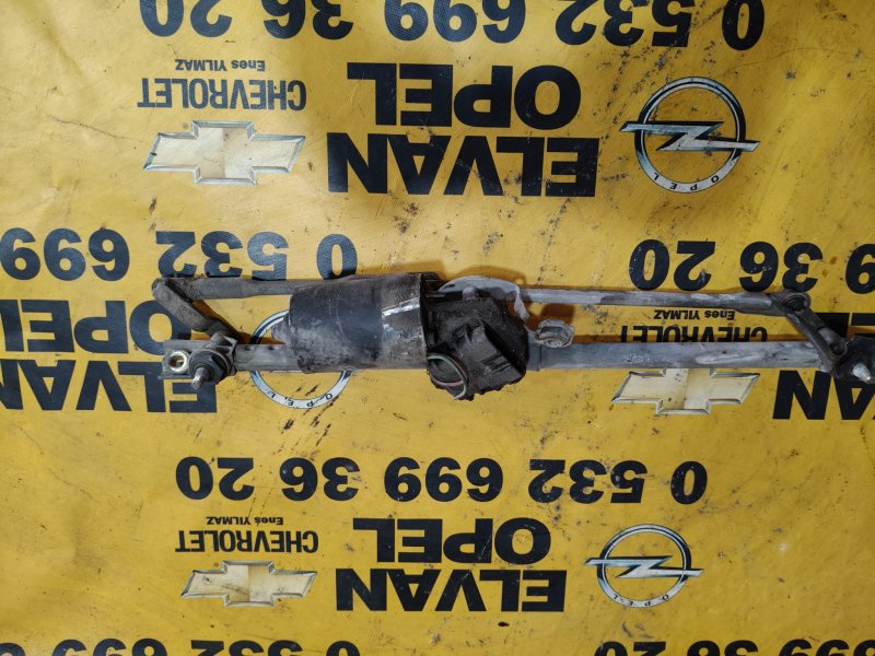 1991 - 1995 Opel Vectra A Çıkma Silecek Mekanizması 