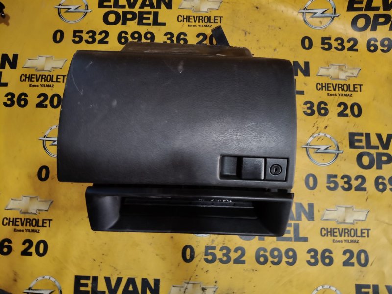 1991 - 1996 Opel Vectra A Çıkma Torpido 