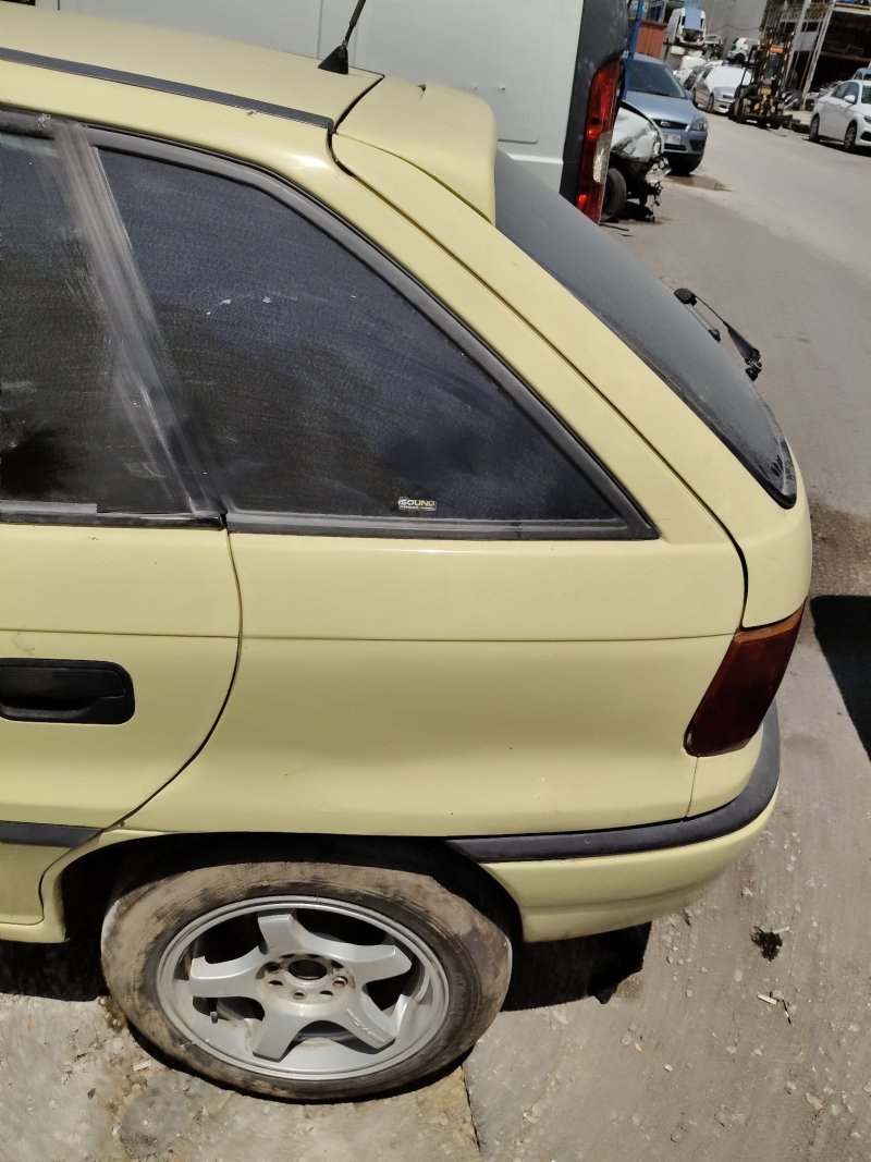 1994 - 2001 Opel Astra F HB Çıkma Sol Arka ÇAmurluk