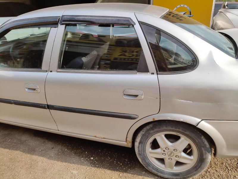 1996 - 2001 Opel Vectra B Çıkma Sol Arka Kapı - GM