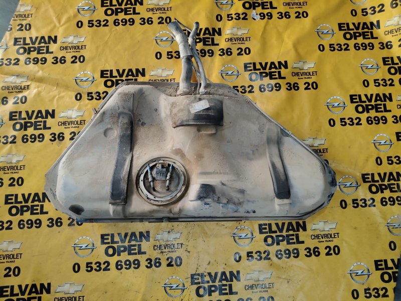 1996 - 2001 Opel Vectra B İçin Çıkma Orjinal Benzin Deposu