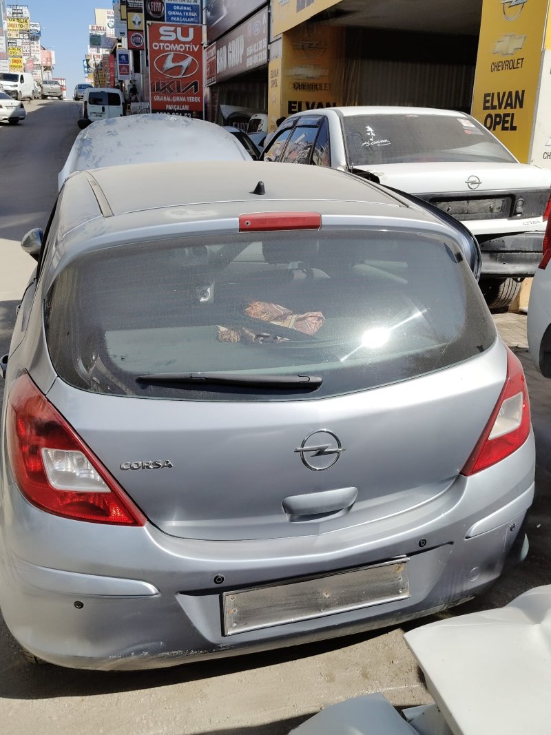 2007 - 2012 Opel Corsa D Çıkma Orjinal Bagaj Kapağı - GM
