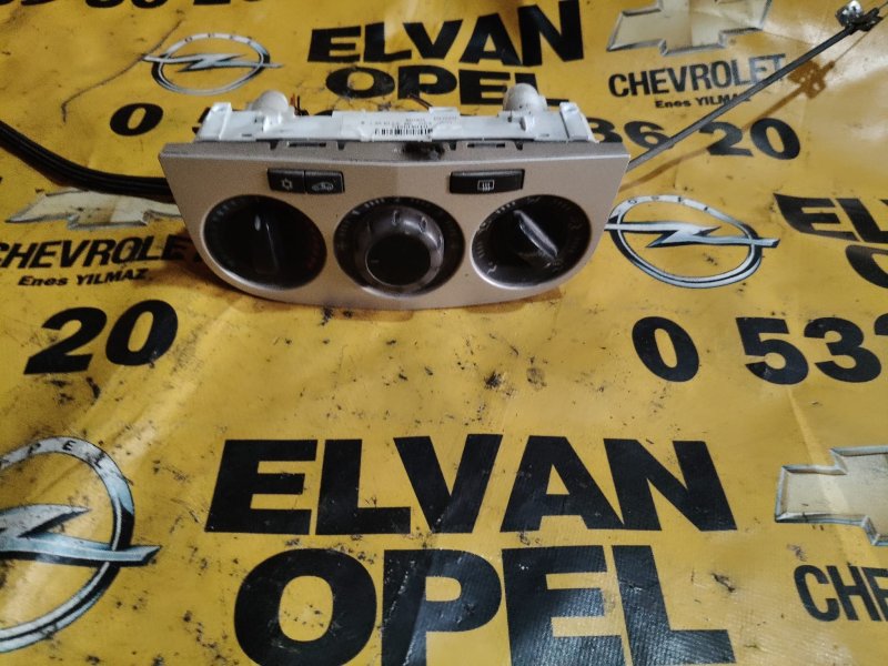 2007 - 2012 Opel Corsa D Çıkma Klima Paneli - GM