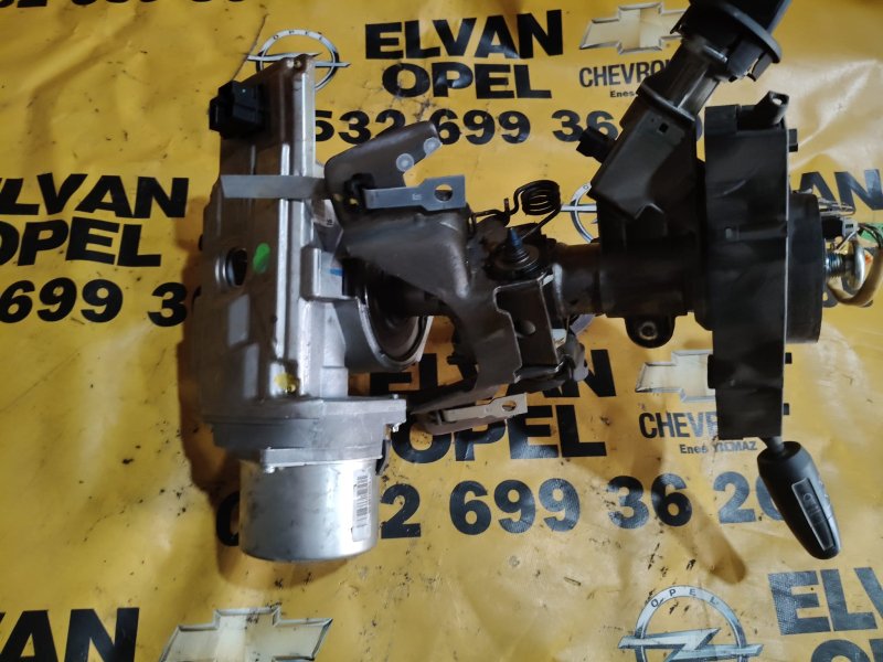 2007 - 2012 Opel Corsa D Çıkma Direksiyon Kolonu 