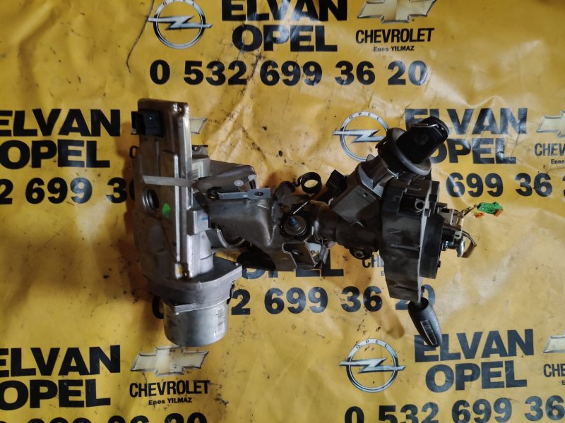 2007 - 2012 Opel Corsa D Çıkma Direksiyon Kolonu 