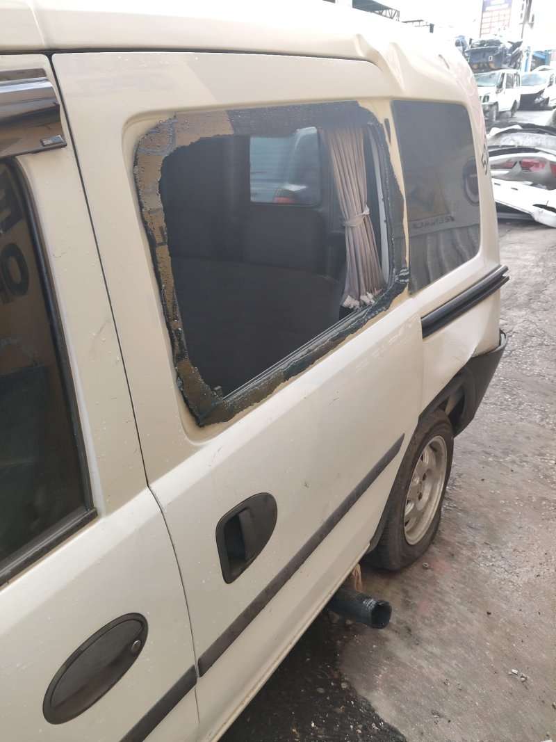 2002 - 2012 Opel Combo C Çıkma Sol Arka Kapı