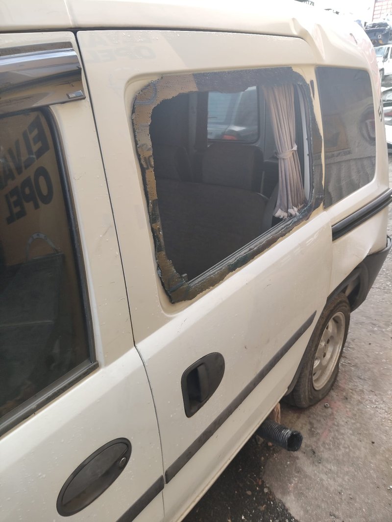 2002 - 2012 Opel Combo C Çıkma Sol Arka Sürgülü Kapı