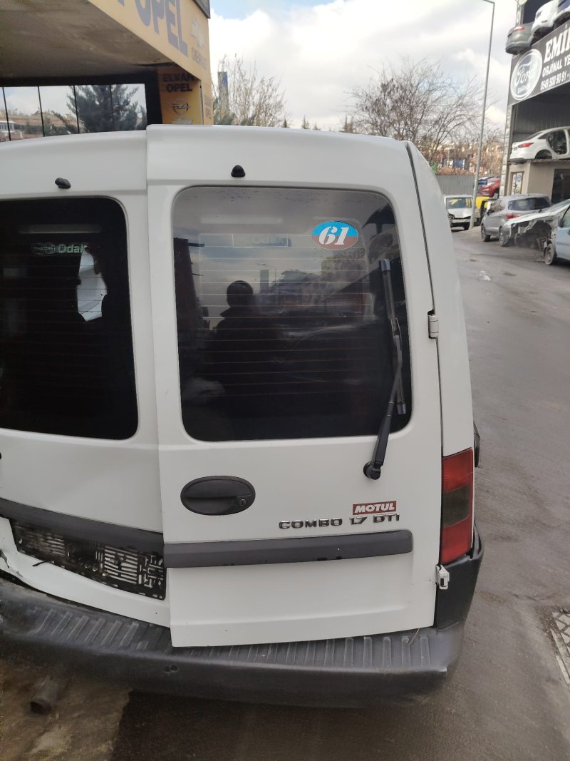2002 - 2012 Opel Combo C Çıkma Bagaj Kapağı