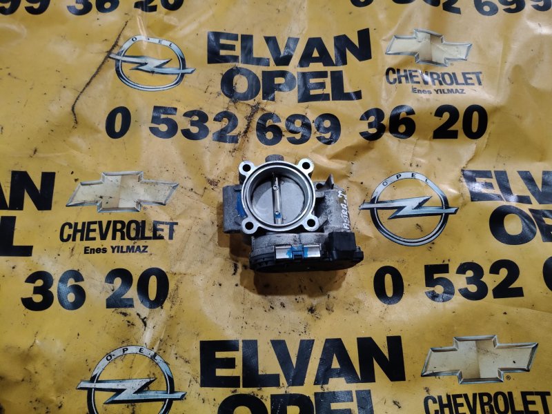 2009 - 2015 Opel İnsignia 1.6 T Çıkma Gaz Kelebeği 