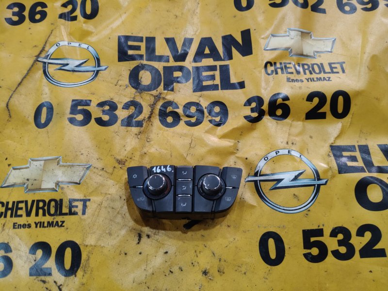 2010 - 2016 Opel Astra J Çıkma Klima Paneli