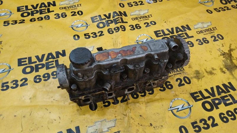 1991-1998 Opel Corsa B 1.4 8 V Çıkma Silindir Kapağı