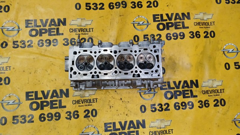 2009-2014 Opel İnsignia 1.6 T 180 BG Çıkma Silindir Kapağı