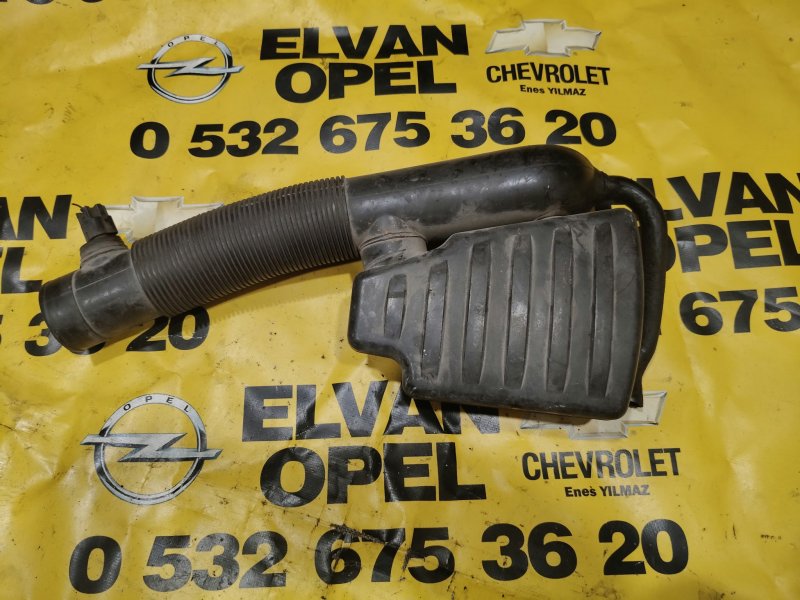 2003 - 2010 Opel Meriva Çıkma Hava Filtre Borusu